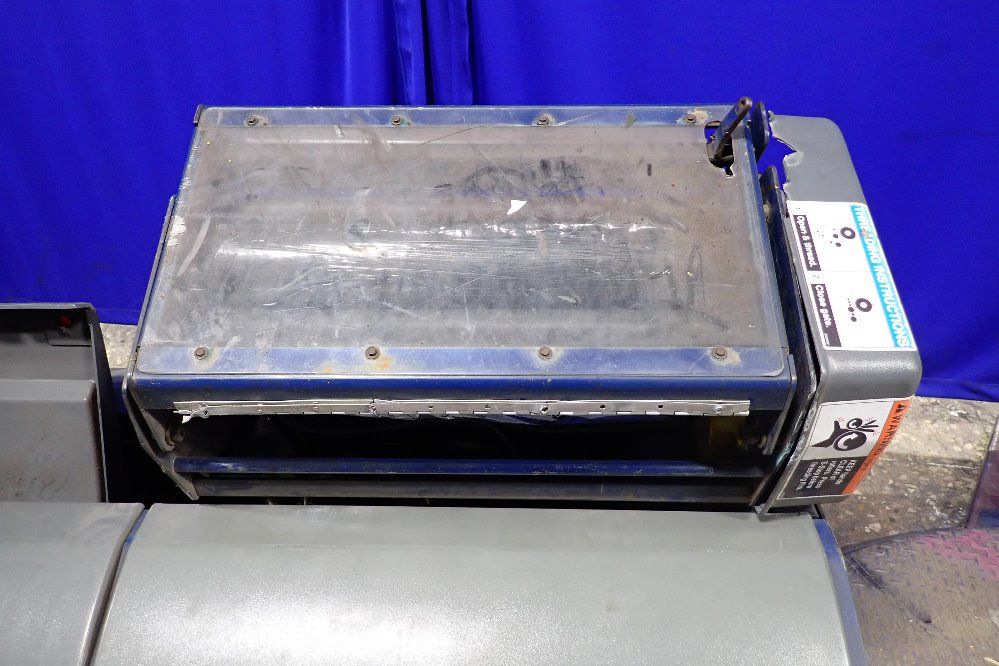 Lantech 60" Width X 115" Height Stretch Wrapper