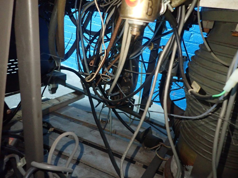 Varian Vacuum System - 980-2462