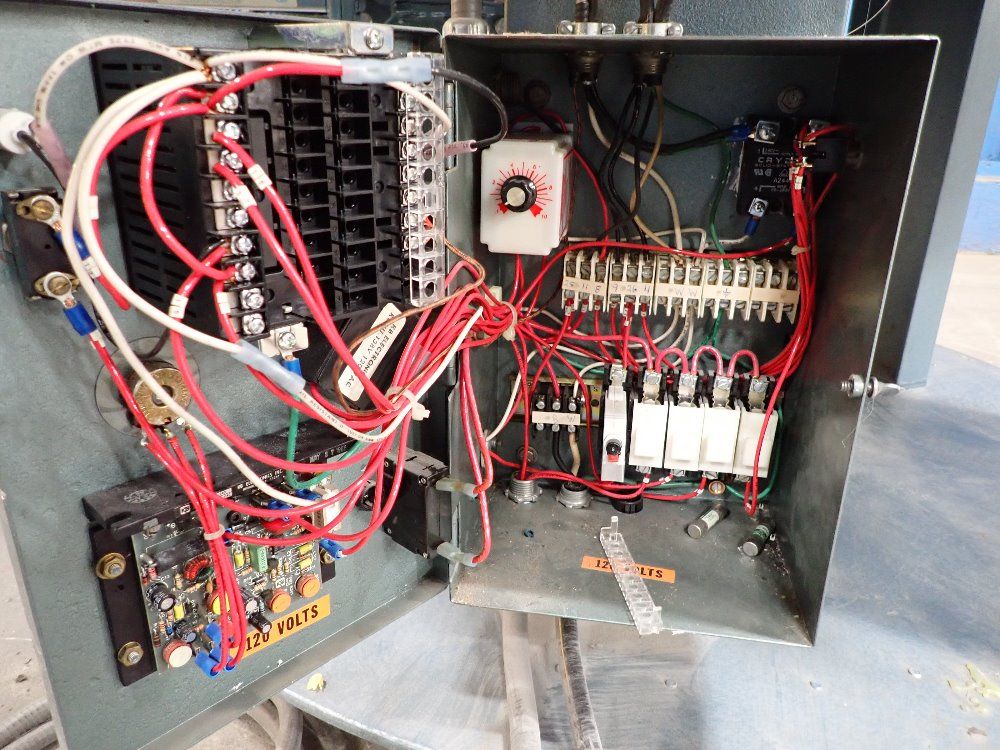 Brackett Circular Padder