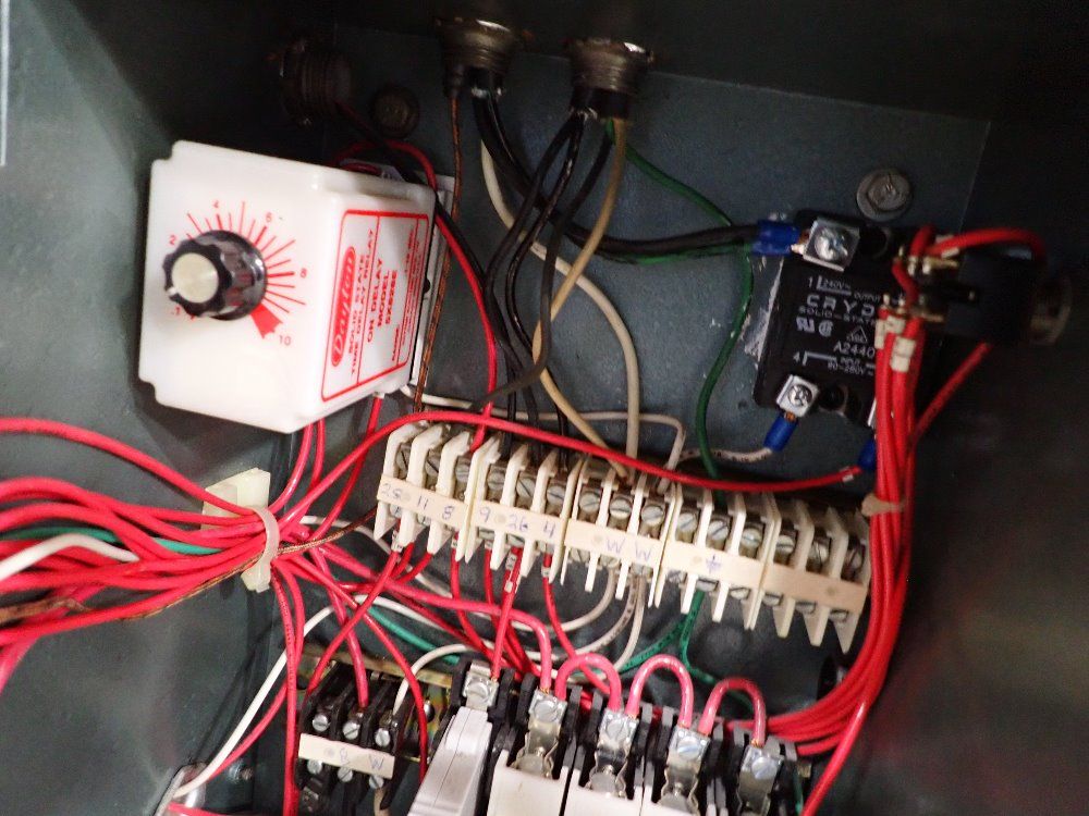 Brackett Circular Padder