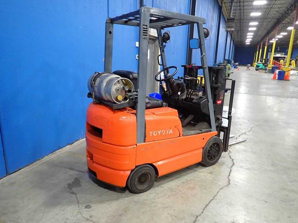 Toyota 3000# Propane Forklift - 42 6fg0u15