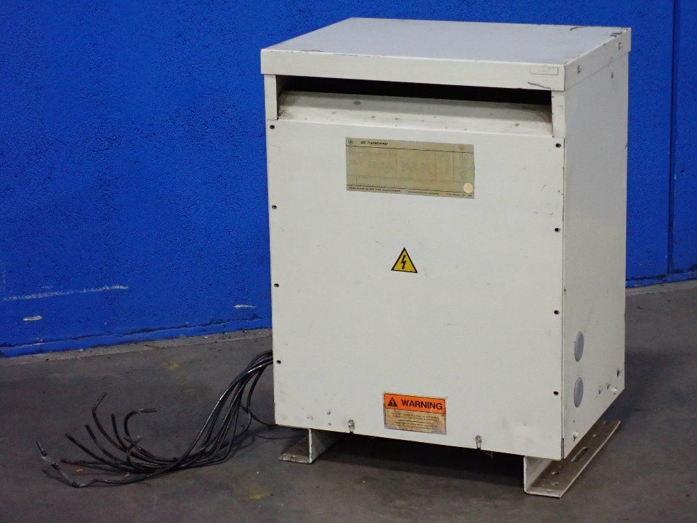 General Electric 30 Kva Transformer - 9t23q1052