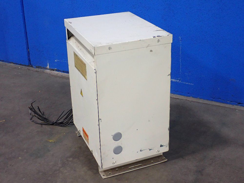General Electric 30 Kva Transformer - 9t23q1052