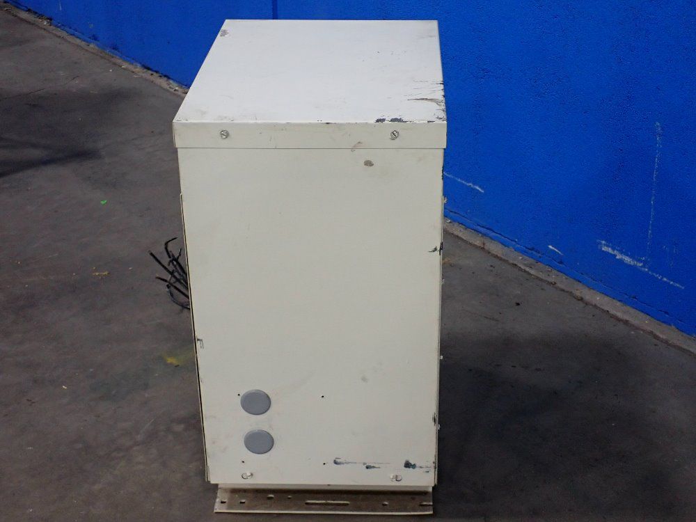 General Electric 30 Kva Transformer - 9t23q1052
