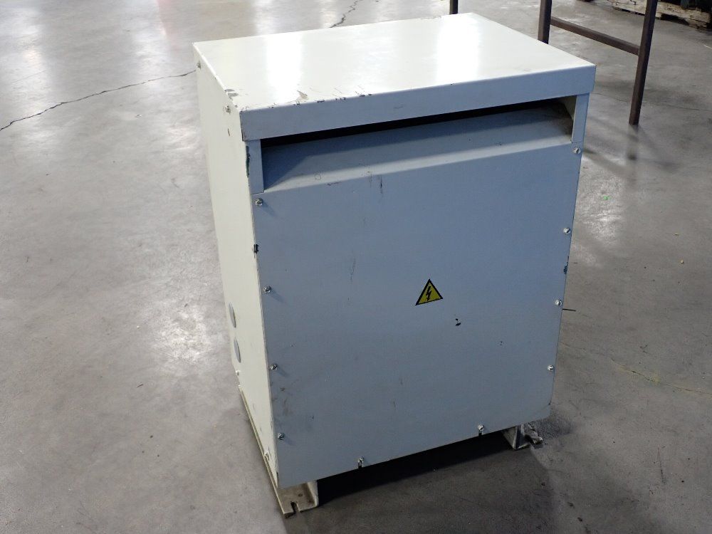 General Electric 30 Kva Transformer - 9t23q1052
