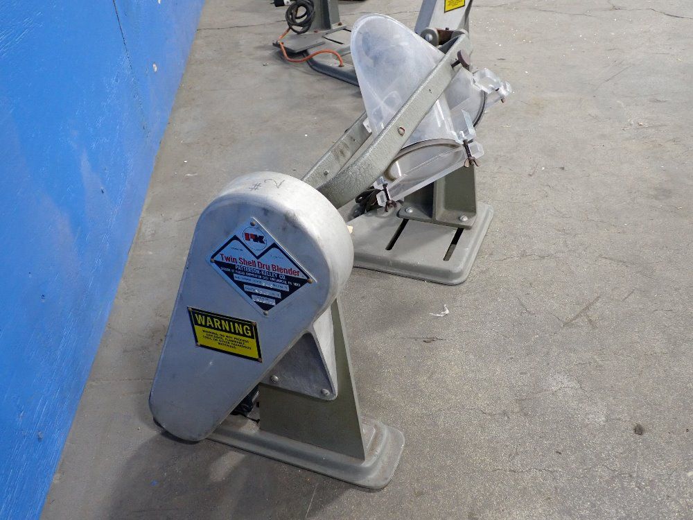 Patterson-kelley Co. Yoke/cu. Ft. Twin Shell Dry Blender