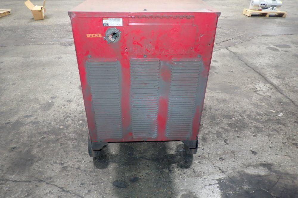 Lincoln Electric 650 Amps Welder - Dc-650 Pro