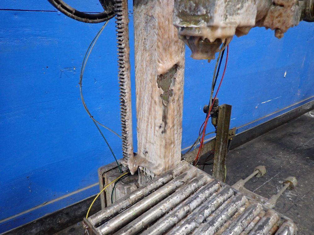 Crandall Filling Station - Kn1-25-sd