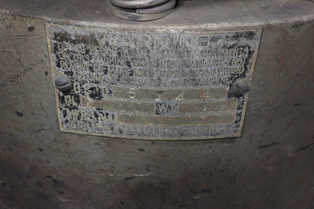 Sweco 25" X 25" X 8" Vibratory Separator