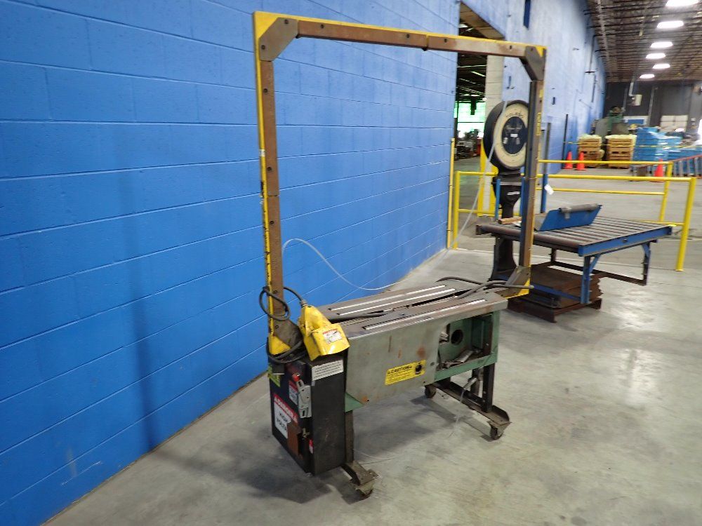 Signode 37"x17" Strapping Machine - 700