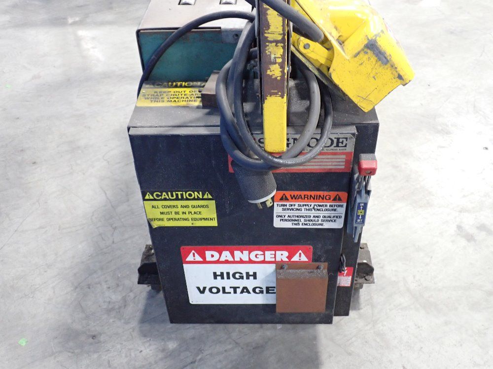 Signode 37"x17" Strapping Machine - 700