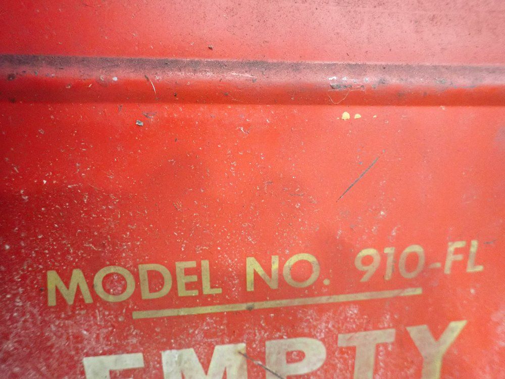 Eagle Mfg. Co. 14 Gallons Combustible Waste Container - 914-fl