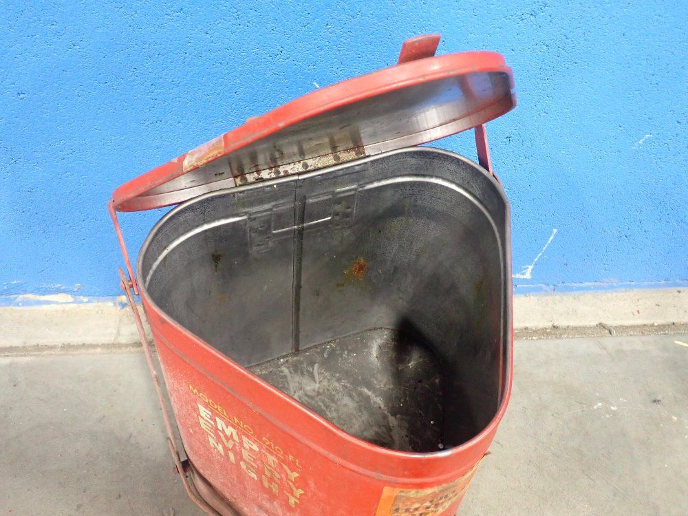 Eagle Mfg. Co. 14 Gallons Combustible Waste Container - 914-fl