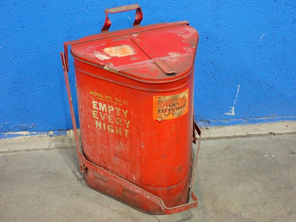 Eagle Mfg. Co. 14 Gallons Combustible Waste Container - 914-fl