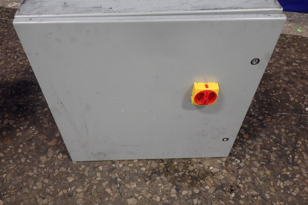 Takk Ionstrom Controller