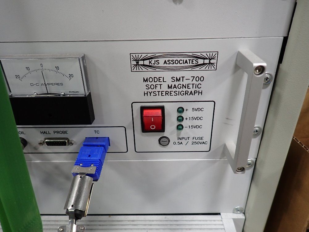 Ae Techron Linear Amplifier - Smt-700