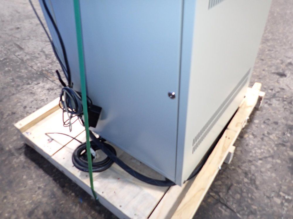 Ae Techron Linear Amplifier - Smt-700