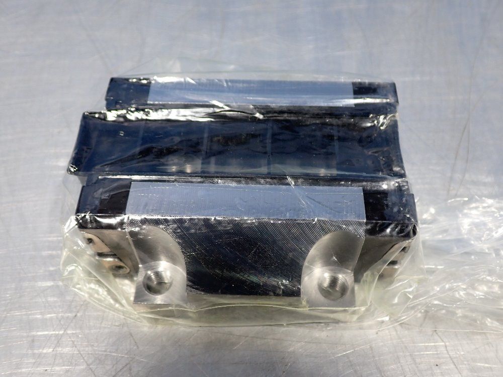 Rexroth Size: Kwd Ball Runner Block - R165131424