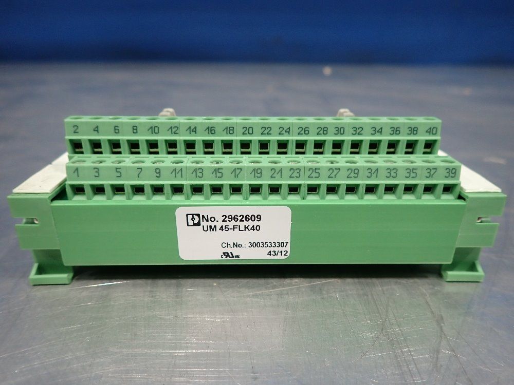 Phoenix Contact 40 Wire Slots Interface Module - 45-flk40