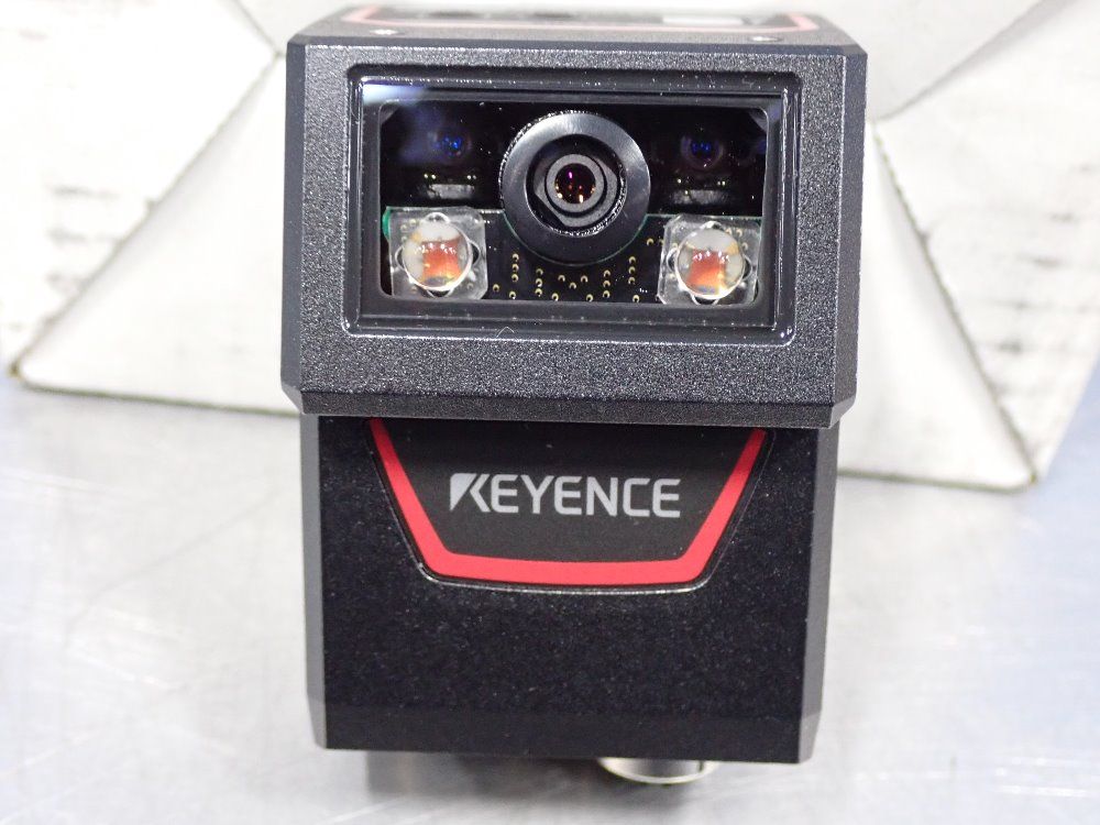 Keyence 752x480px 2d Code Reader - Sr-752
