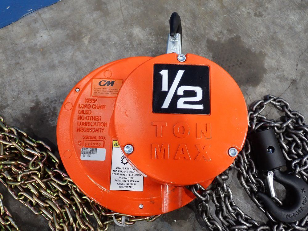 Columbus Mckinnon Corp 1/2 Ton Trolley Hoist