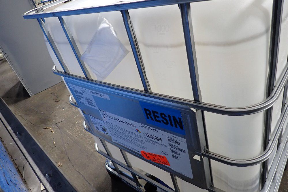 Mauser 250 Gallons Max Ibc Tote