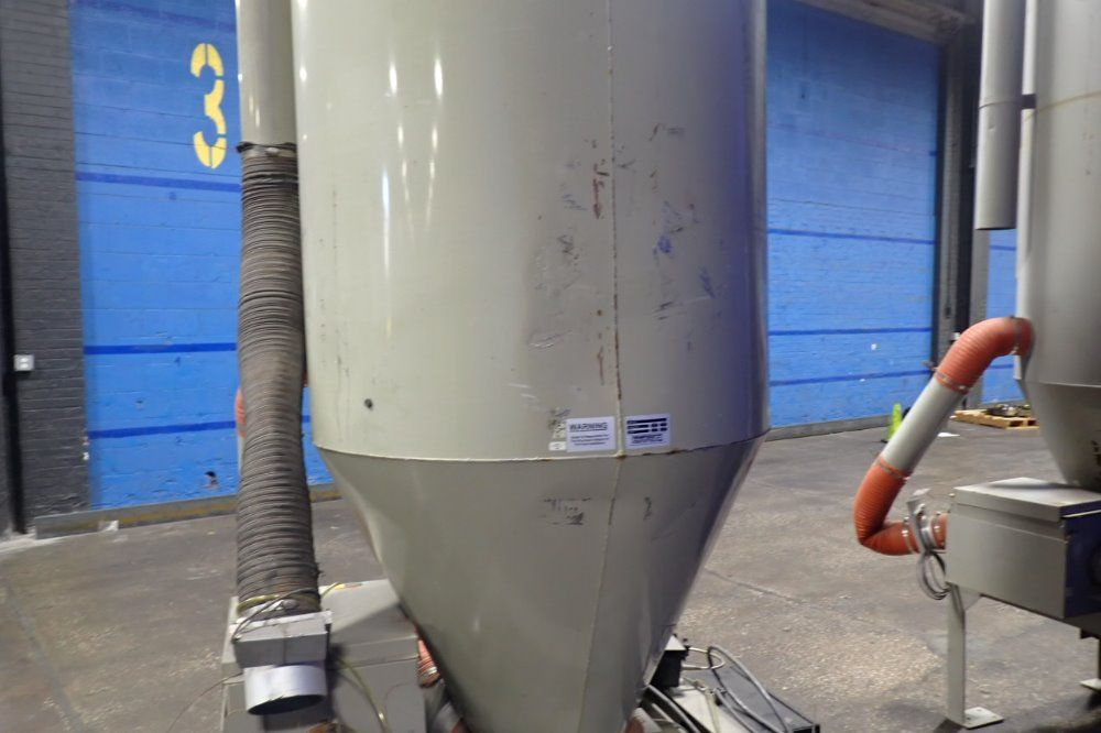 Conair Dryer - Ch33-21