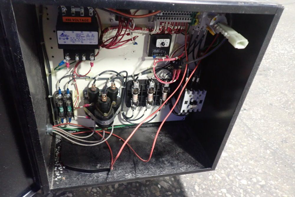 Conair Dryer - Ch33-21