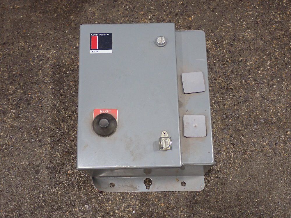 Cutler Hammer Size 0 Starter - A10bn0