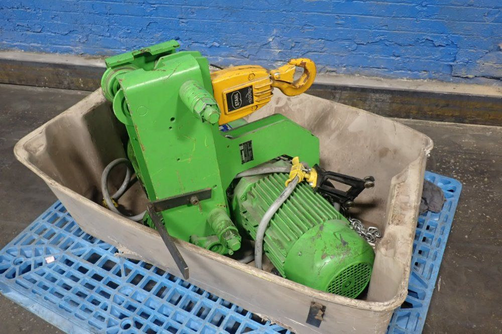 Stahl 2204 Lbs Electric Chain Hoist - Rut44119