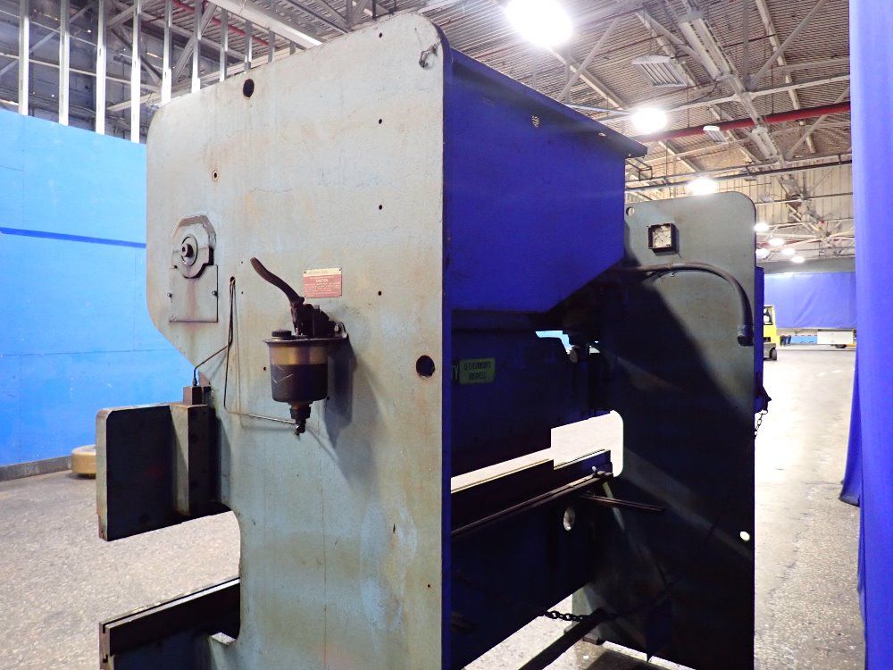Niagara 25 Tons X 96" Press Brake - Ib-25-6-8