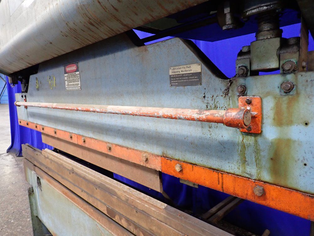 Niagara 25 Tons X 96" Press Brake - Ib-25-6-8