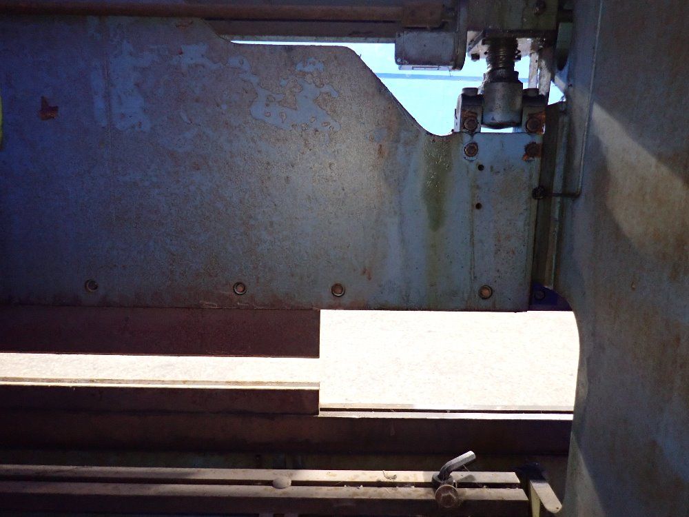 Niagara 25 Tons X 96" Press Brake - Ib-25-6-8