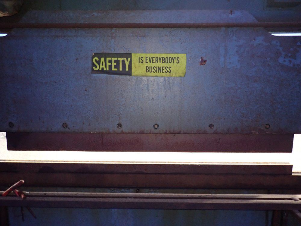 Niagara 25 Tons X 96" Press Brake - Ib-25-6-8