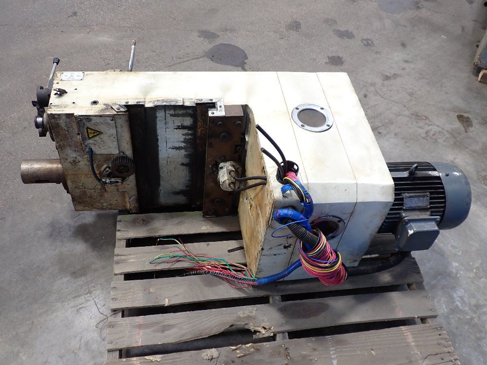 Summit 25" X 20" Table, Radial Arm Drill - 5-h