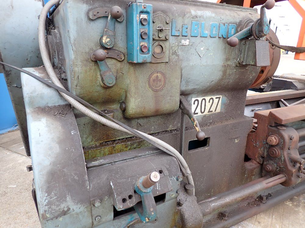 Leblond 32" X 84" Gap Bed Lathe