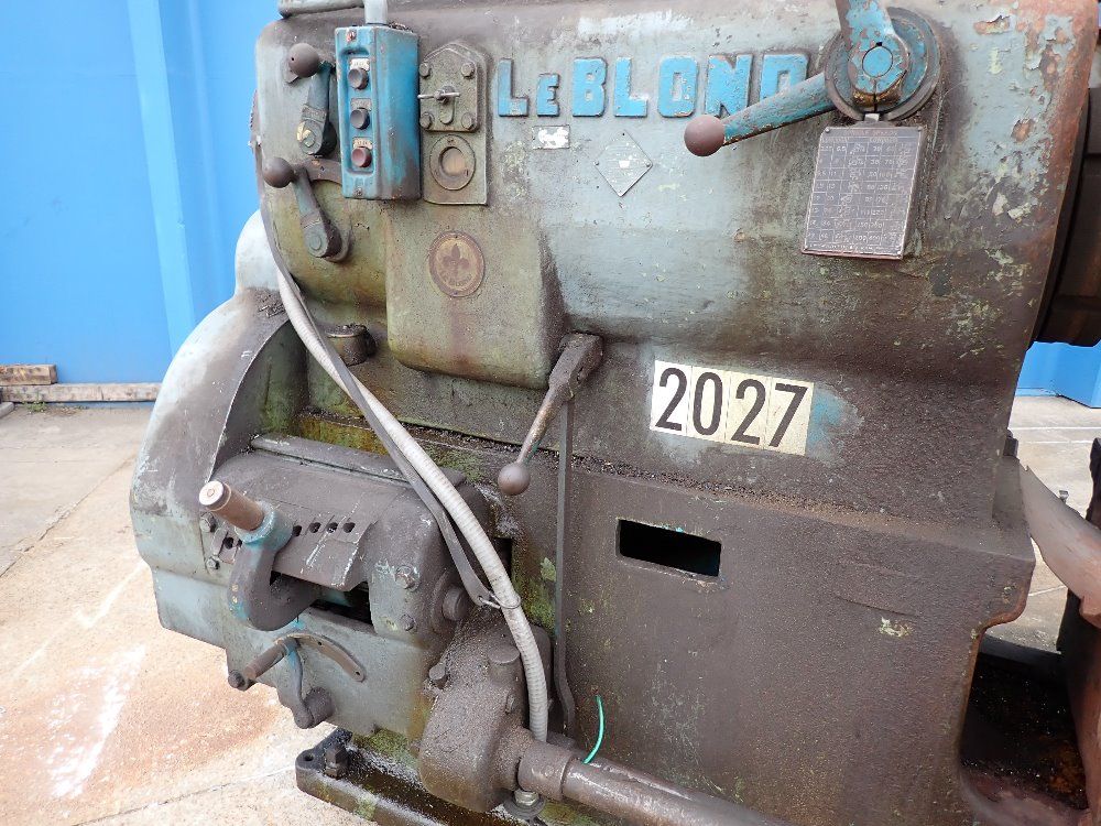 Leblond 32" X 84" Gap Bed Lathe
