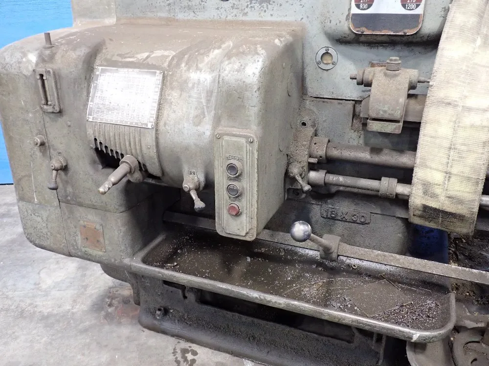 American Peacemaker 24" X 32" Lathe - 18x30