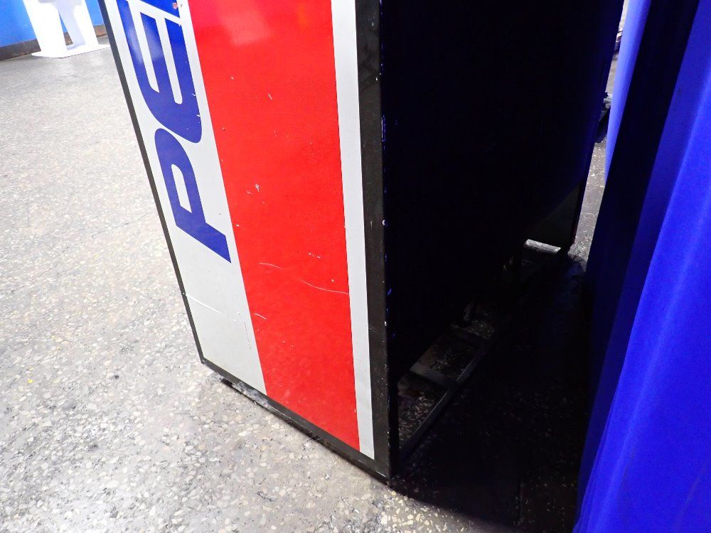 True 51" X 24" X 61" Id Refrigeration Unit - Gdm-47