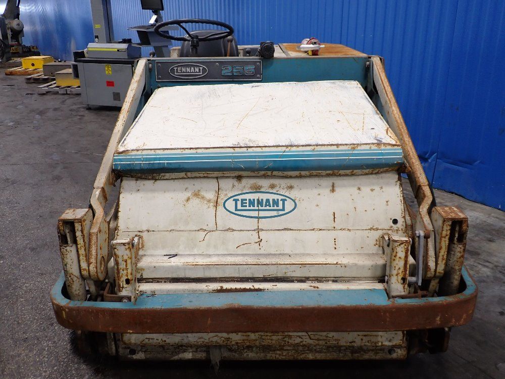 Tennant Power Sweeper - 255