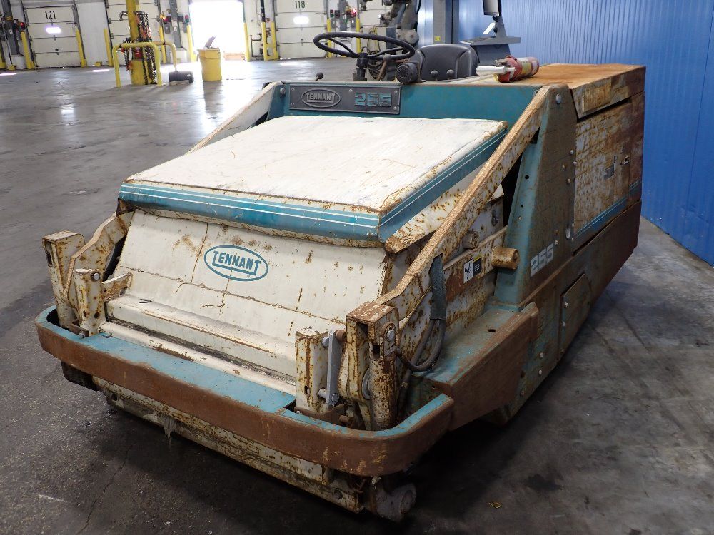 Tennant Power Sweeper - 255