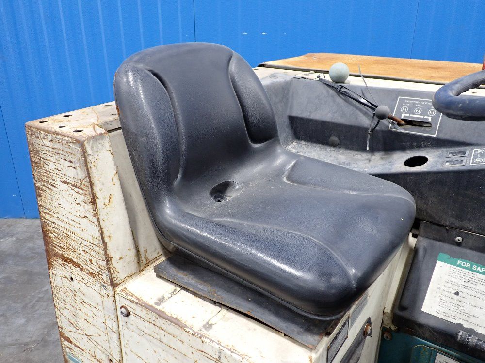 Tennant Power Sweeper - 255