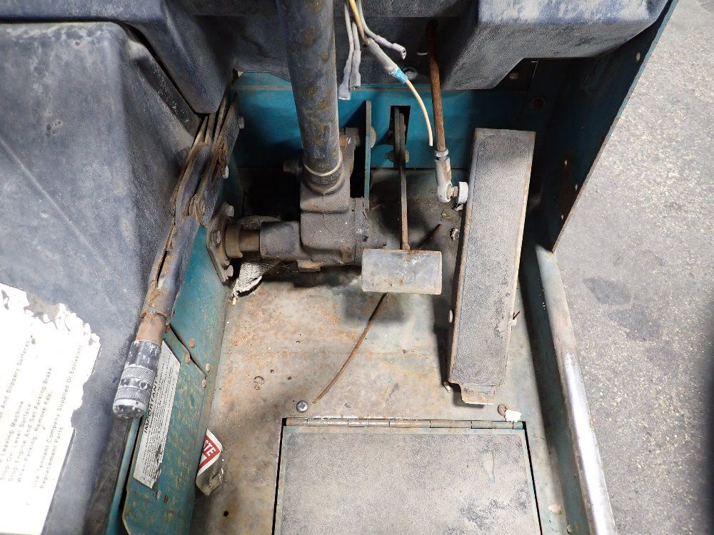 Tennant Power Sweeper - 255