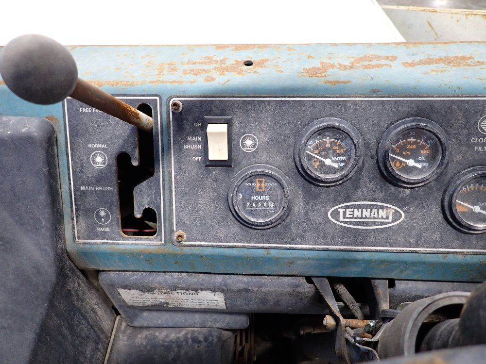 Tennant Power Sweeper - 255