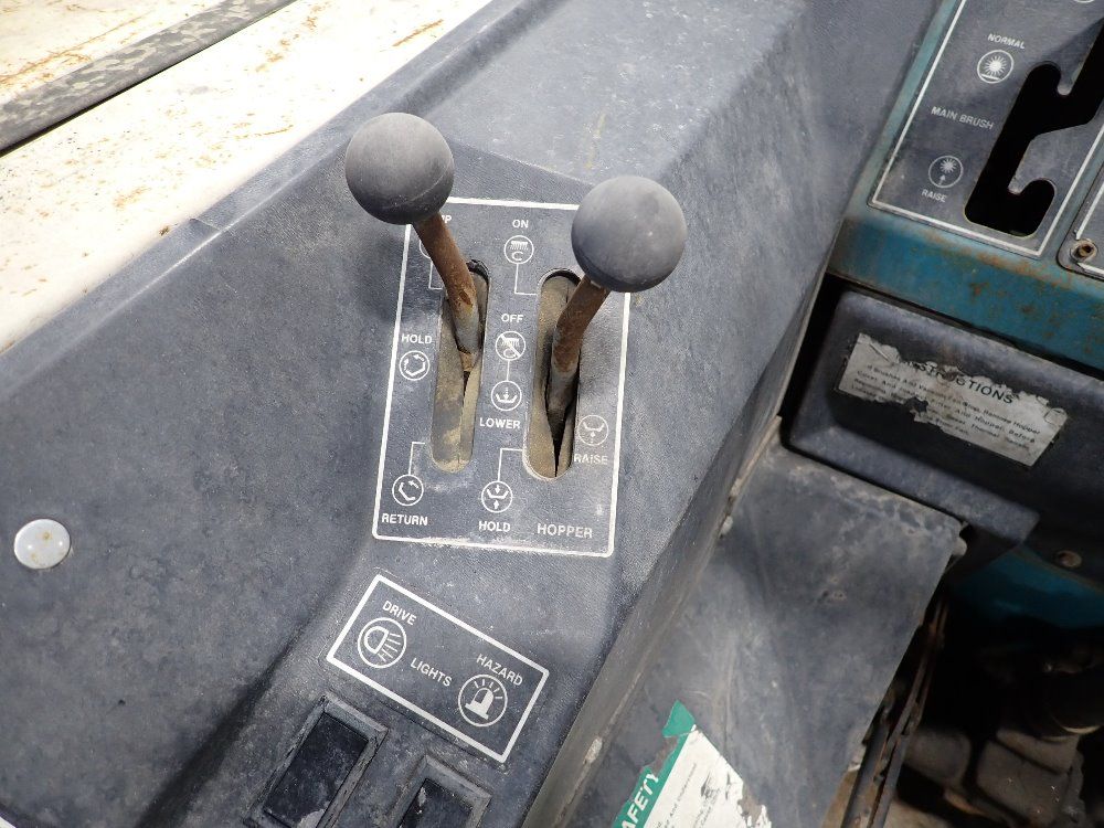 Tennant Power Sweeper - 255