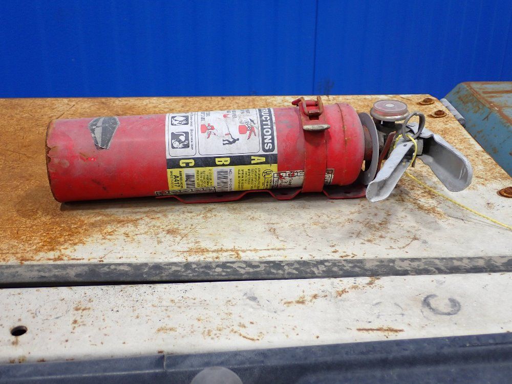 Tennant Power Sweeper - 255