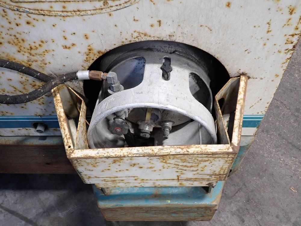 Tennant Power Sweeper - 255