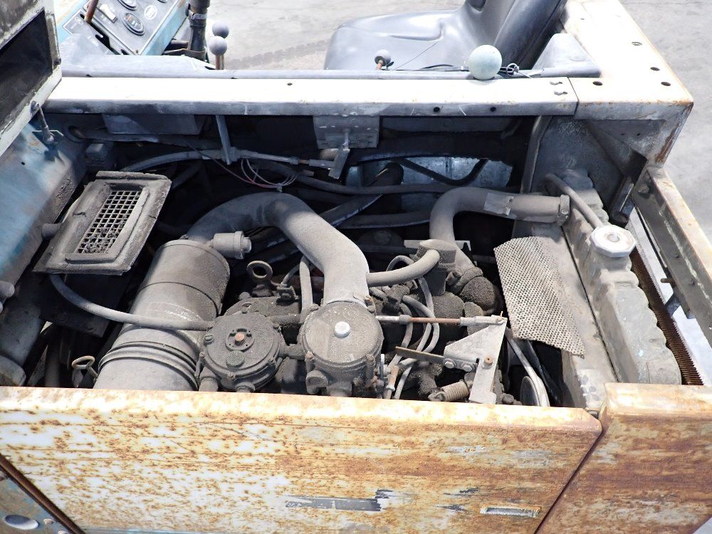 Tennant Power Sweeper - 255