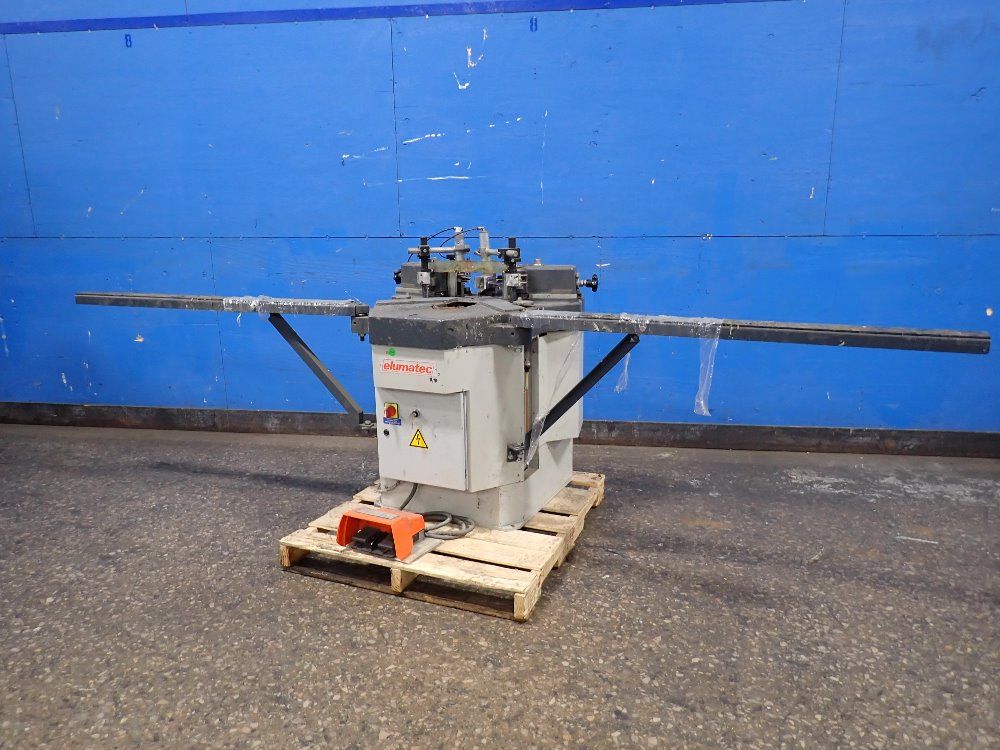 Elumatec Corner Crimper - Ep 124