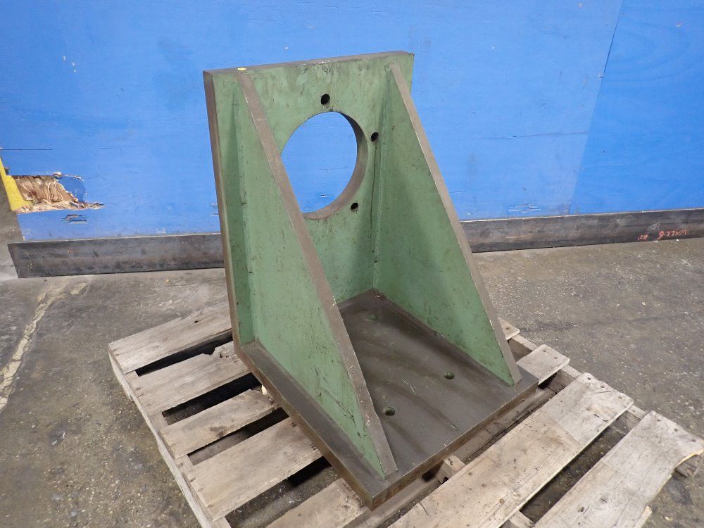24" X 30" Right Angle Plate